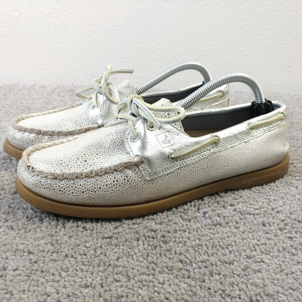 Sperry Top Sider 2 Eye Boat Shoe Womens 7.5 Silver Metallic Leather Loafers